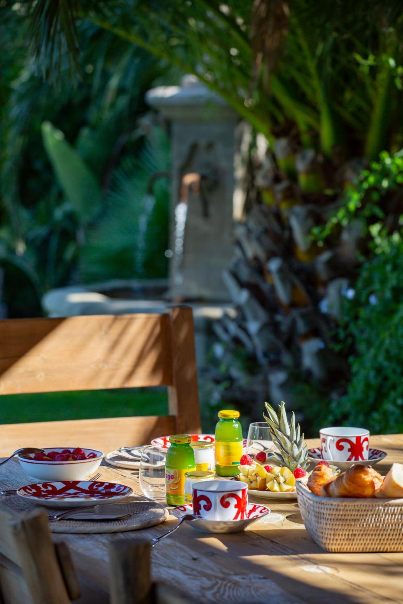 Vyylla Private Resort Saint-Tropez Cameră foto